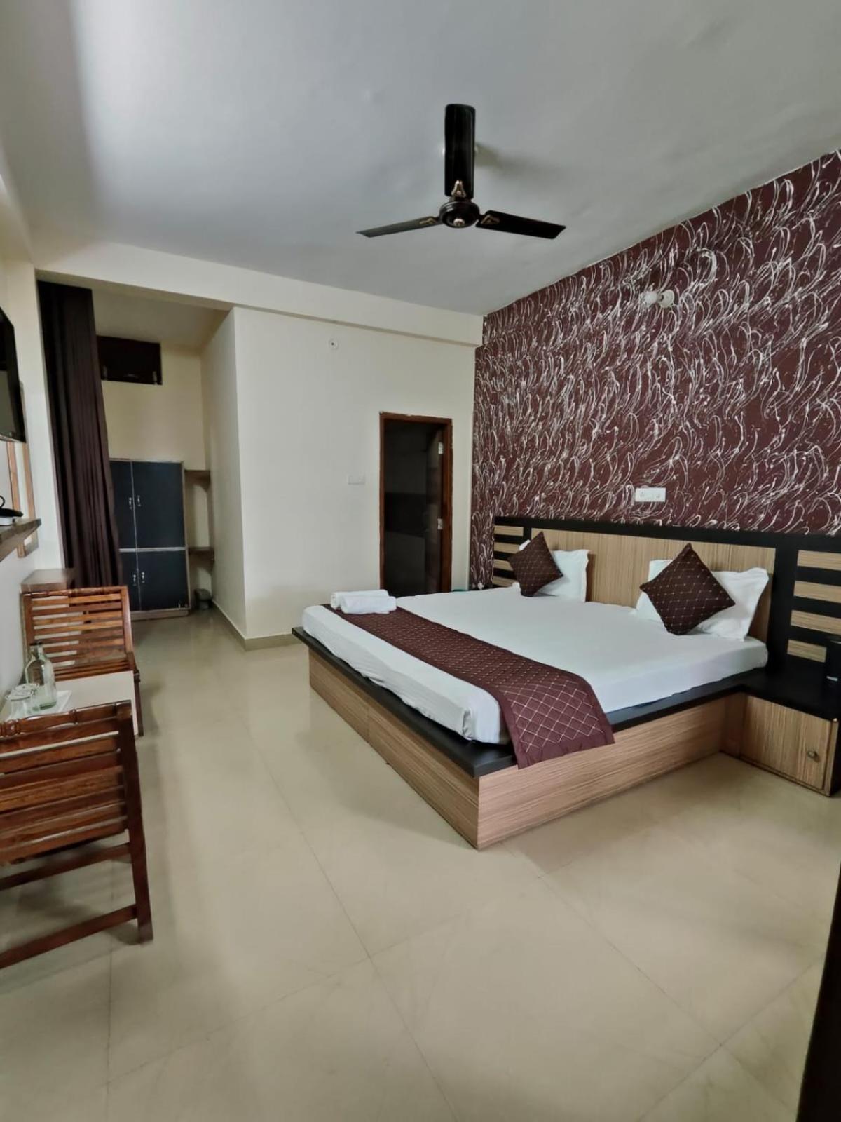 The Panda Hotel Dharamshala Ngoại thất bức ảnh