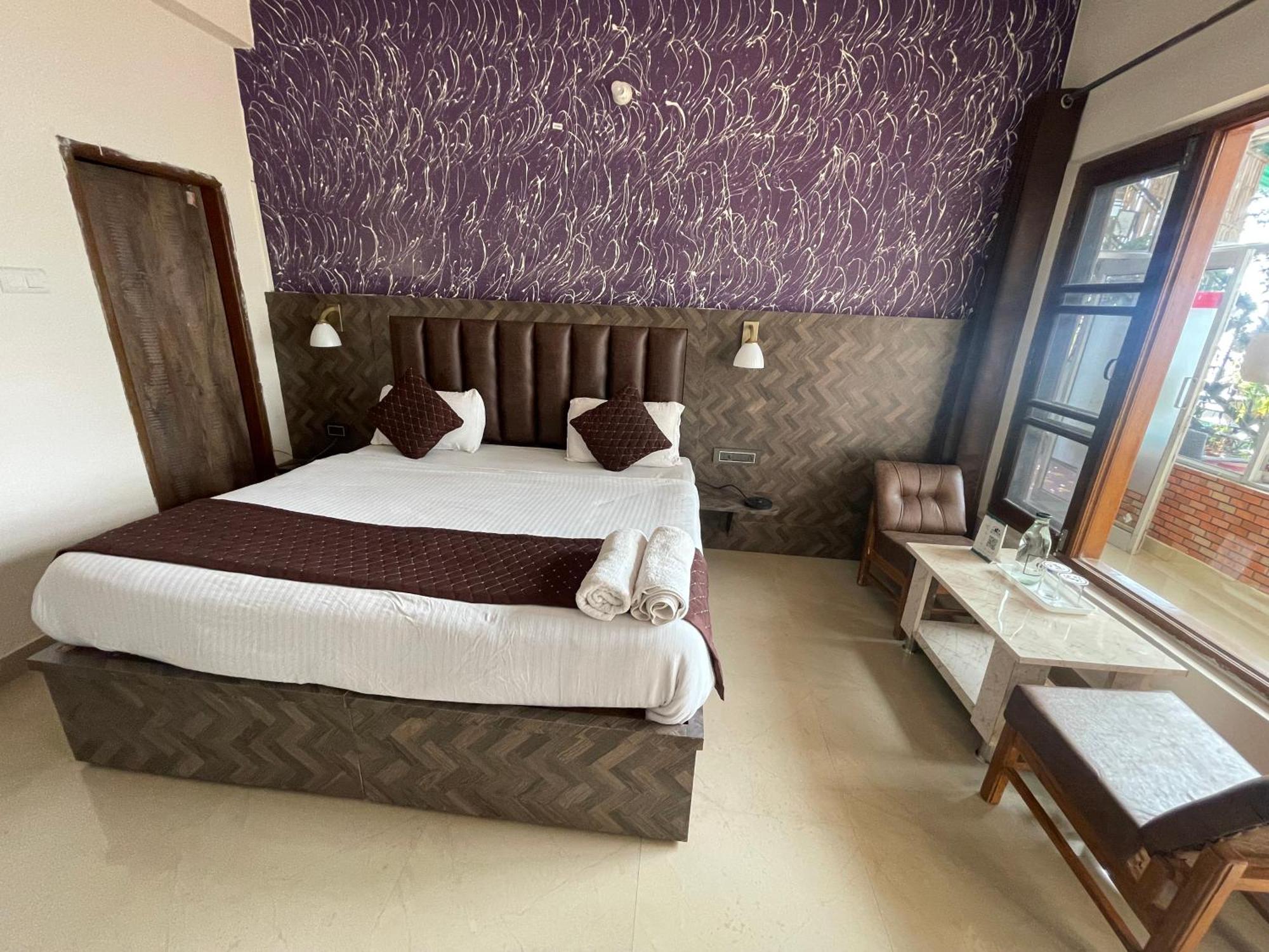 The Panda Hotel Dharamshala Ngoại thất bức ảnh